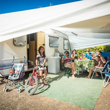 Camping Sunissim La Clape 4 By Locatour Campsite *