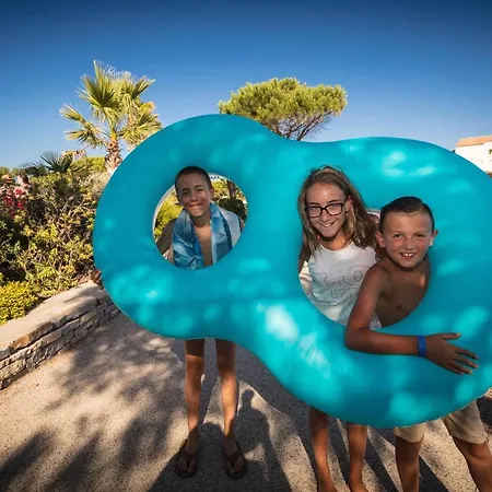 Camping Camping Sunissim La Clape 4 By Locatour